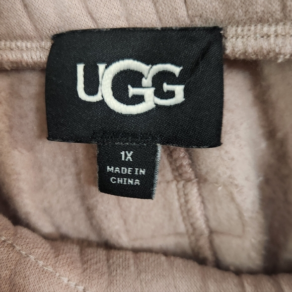 UGG Classic Wide-Leg Pants - Picture 9 of 9